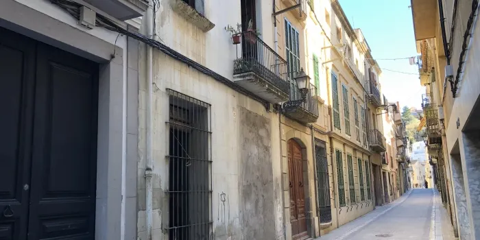 La Policia Local té en marxa un dispositiu per detenir l’autor dels darrers incidents a Arenys