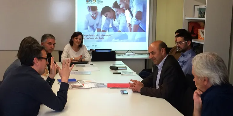 Vilafranca s'interesa per l'èxit de la Finestreta Única Empresarial