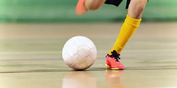 El Futsal Torredembarra inicia la defensa de la segona posició a la pista del Futsal Alcarràs