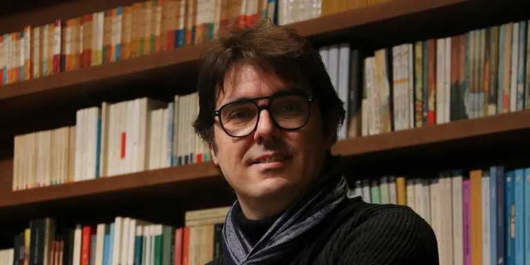 Melcior Comes novel·la l'enfrontament entre dues famílies poderoses a 'Tots els mecanismes'