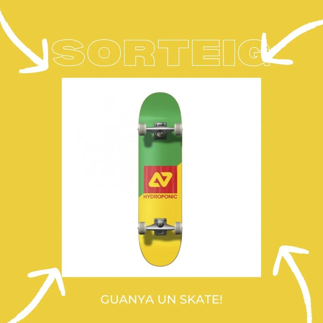L’Ajuntament de Cambrils promociona el Carnet Jove sortejant un skate de Nautilius
