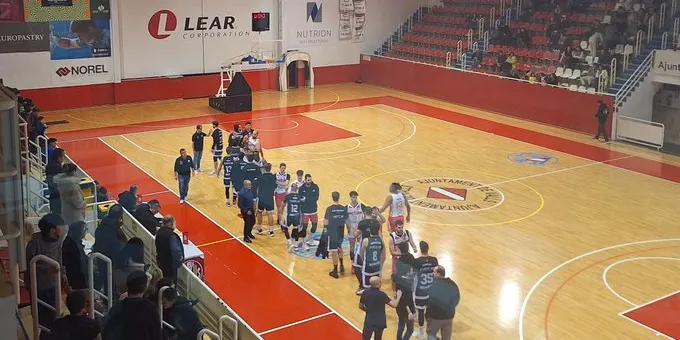El CB Valls necessita la pròrroga per vèncer el Mollet