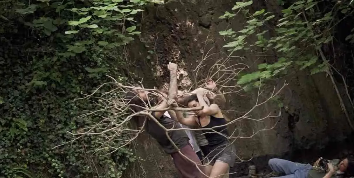 El grup pinedenc Saüc en flor estrena el seu primer videoclip del tema 'Lluu'