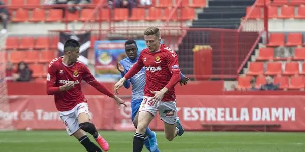 Pol Domingo es perdrà l’inici de la pretemporada del Nàstic per una torsió al turmell dret