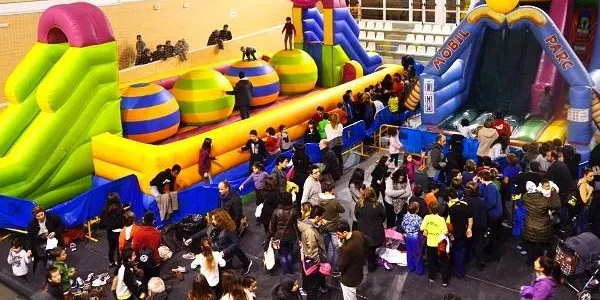 El Parc Infantil de Nadal d’Altafulla dóna el tret d’inici aquest dilluns