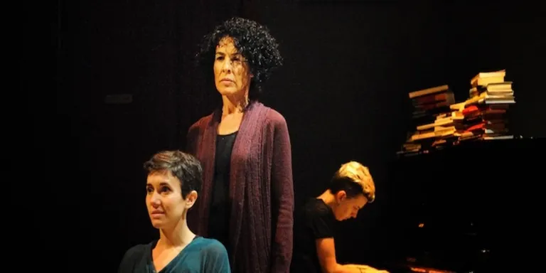 Nina porta l’espectacle “Mares i filles” el 18 d’octubre a La Sala