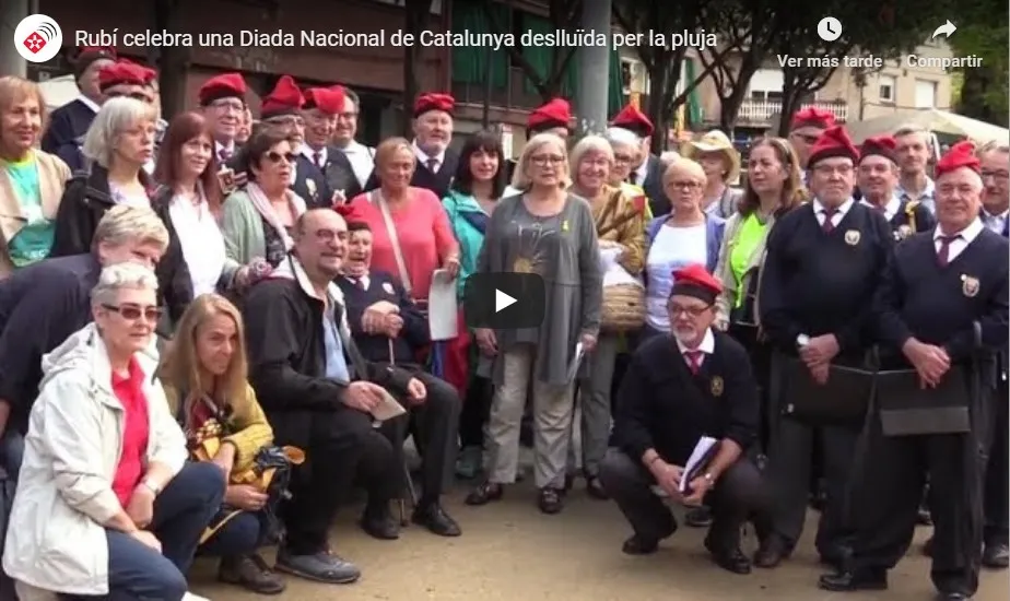 Rubí celebra una Diada Nacional de Catalunya deslluïda per la pluja