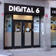 #1159 - La RubíMòbili les botigues al carrer de l'11 juny - episode art