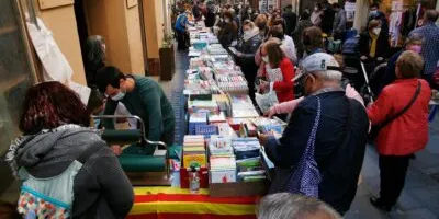 La diada de Sant Jordi recuperarà el Pati com a espai central