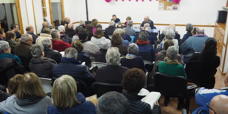 Èxit de la presentació del llibre 'Els fills dels miners d'Adrall'