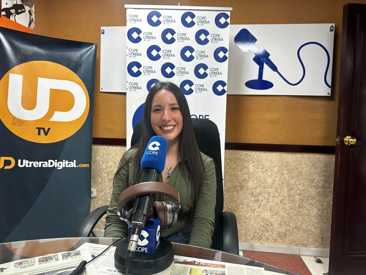Hablamos con Elena González, autora de 'Insomnio de Colores'