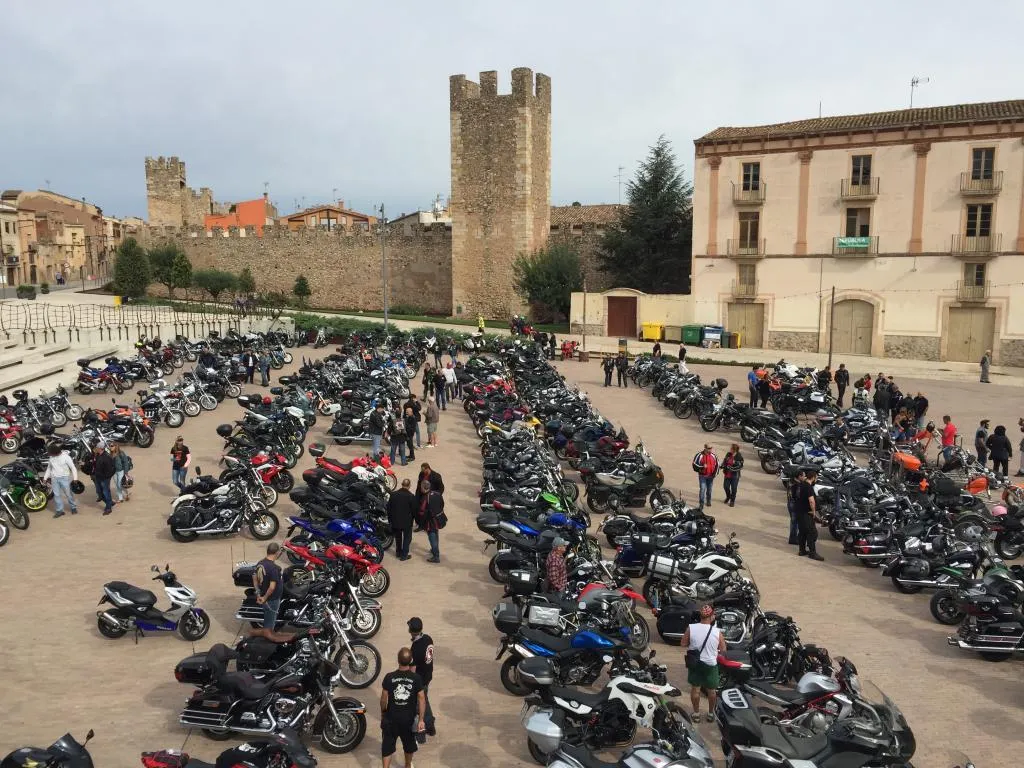 Demanen rebatejar el carrer del General Prim com Avinguda de la República