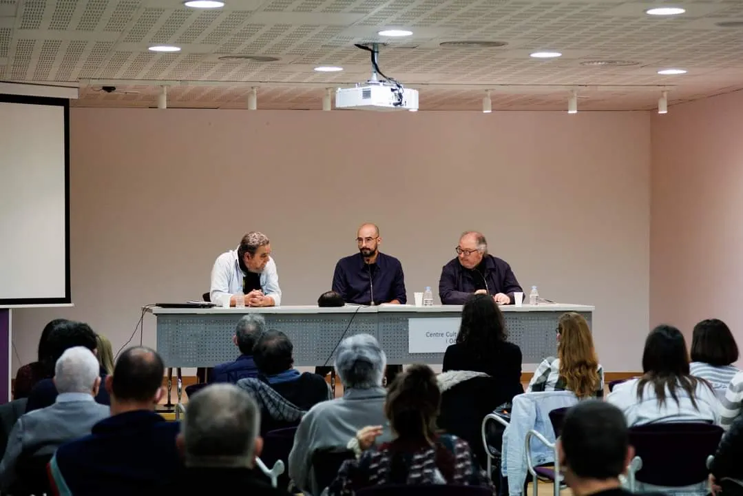 Germán García: “Els joves tenen una predisposició negativa cap a la poesia perquè no s’explica prou bé”