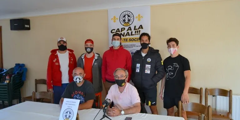 El Club Gel Puigcerdà comença a disputar la final pendent de la Lliga d'hoquei gel