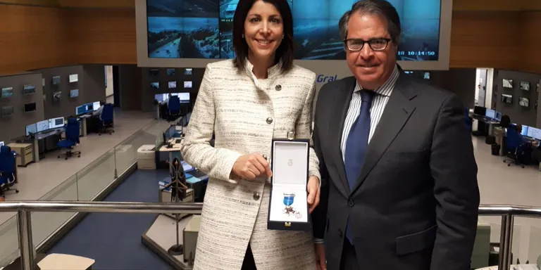 Anna González rep la Medalla al Mèrit de la Seguretat Vial