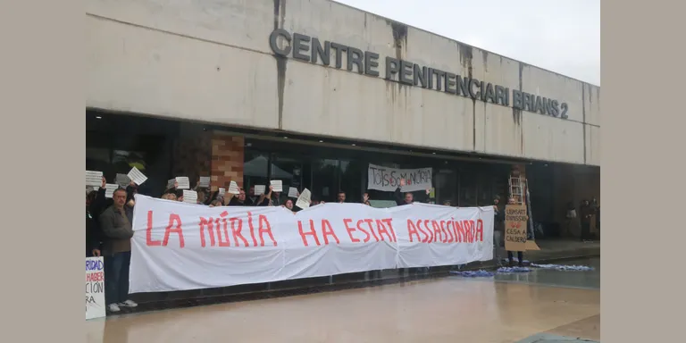 Govern i sindicats de presons acorden crear un grup de treball sobre seguretat als centres