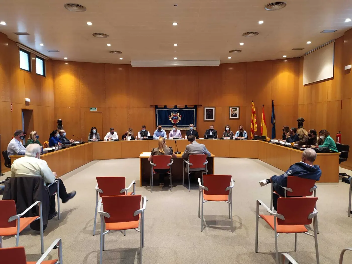 L’Ajuntament de Cambrils aprova inicialment la congelació de l’IBI i la taxa d’escombraries per al 2022