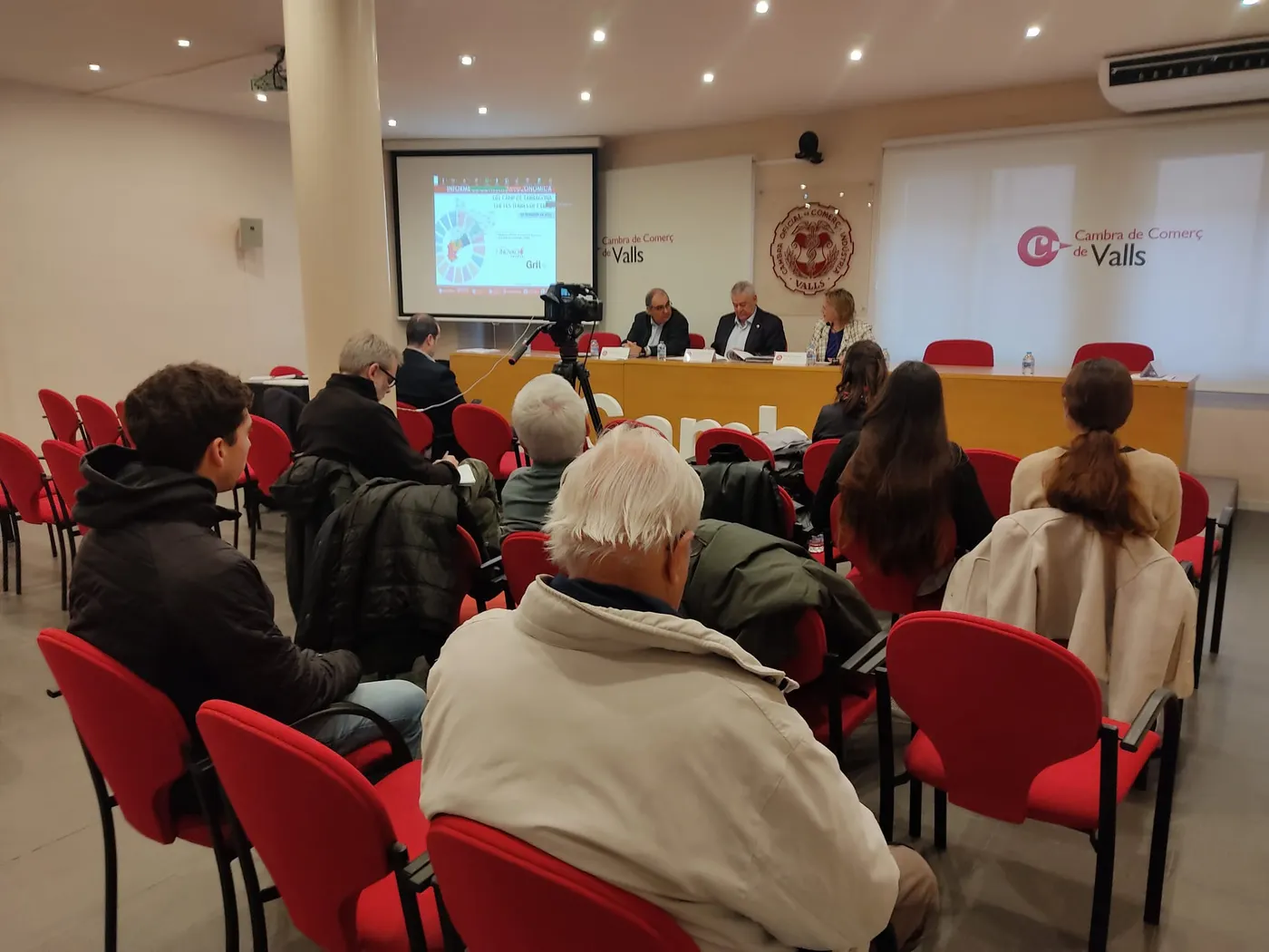 Es presenta l’informe de conjuntura econòmica del quart trimestre del 2025