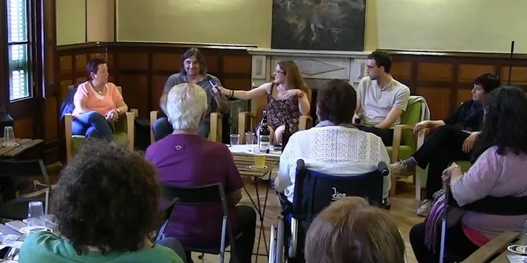 VÍDEO L'Espai Conversa reflexiona sobre el teatre a Rubí