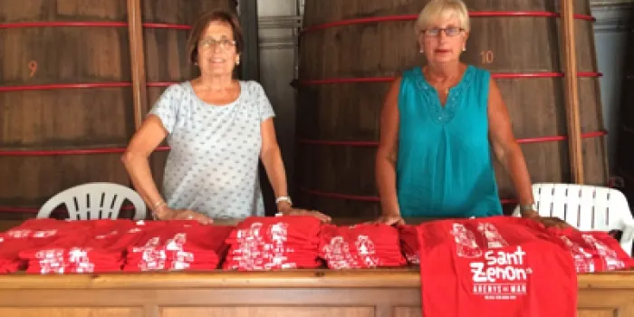 Ja s’ha posat a la venda les samarretes de Festa Major