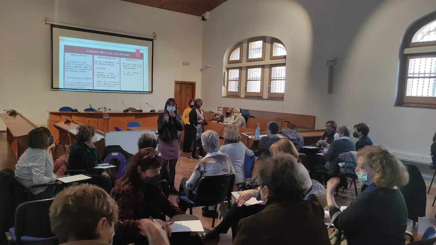 Més de vint associacions de dones del Baix Camp participen en l’elaboració del Pla de Polítiques Feministes