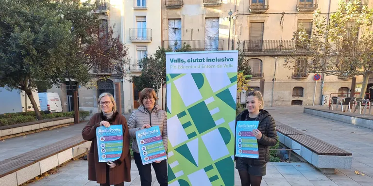Valls presenta les activitats en família d’hivern del Pla Educatiu d’Entorn