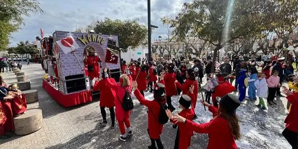 Disbauxa i xerinola en el cap de setmana de Carnaval a Altafulla
