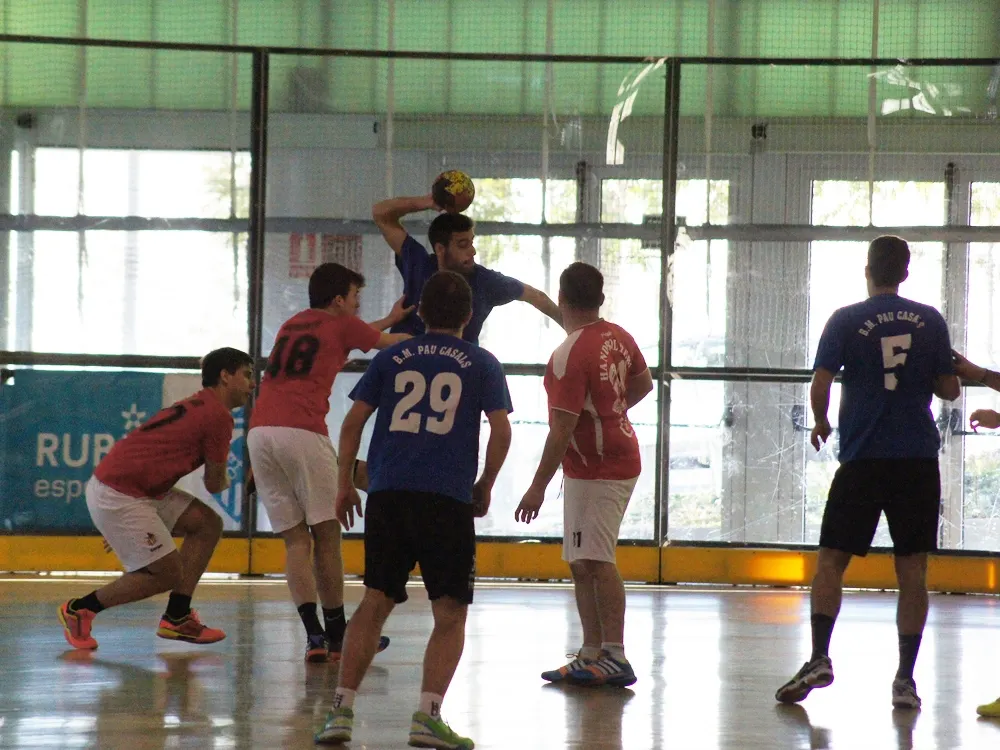 CEB Sant Jordi i Handbol Rubí continuen amb pas ferm