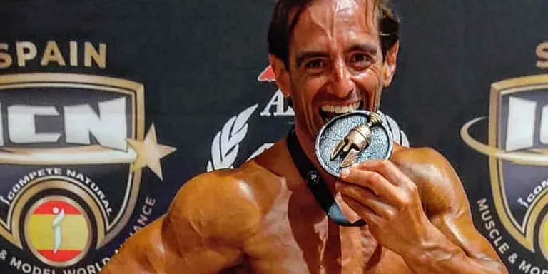 Ezequiel Ramírez es proclama campió d'Espanya de culturisme natural