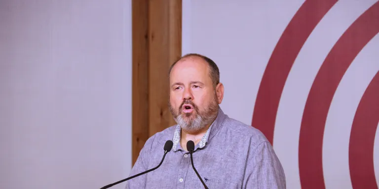 Els comuns demanen "responsabilitat" a ERC per tancar un acord d'investidura