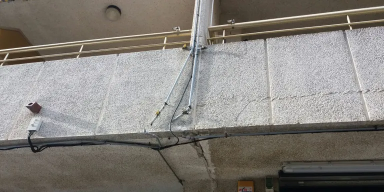 Ensurt pel trencament accidental de la canonada de gas d'un edifici