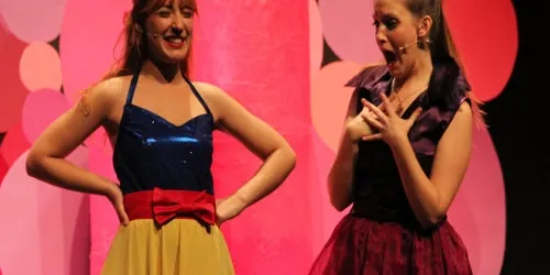 Sortejades les invitacions per veure l’espectacle familiar “Les princeses també es tiren pets” aquest diumenge a La Sala