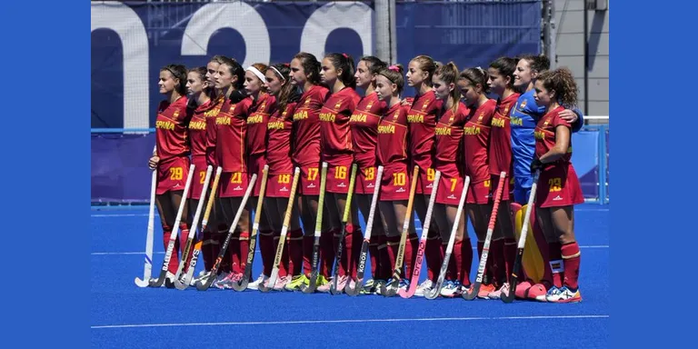 Les noies de l'hoquei herba paguen el preu de dos minuts dolents contra Austràlia
