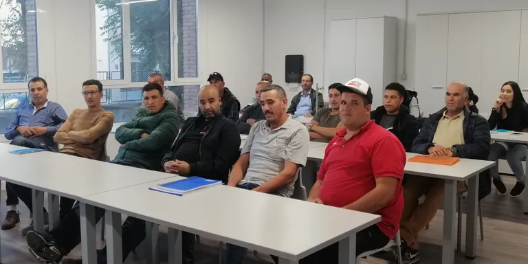 Unes 160 persones nouvingudes al Baix Camp aprenen català gràcies a deu cursos finançats