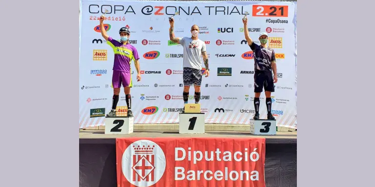 Vera Barón i Vincent Hermance lideren la Copa Osona de Ciclisme