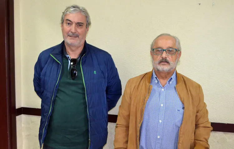 COPE Utrera recibe a los voluntarios que limpian cada fin de semana de basura los parajes naturales de la ciudad