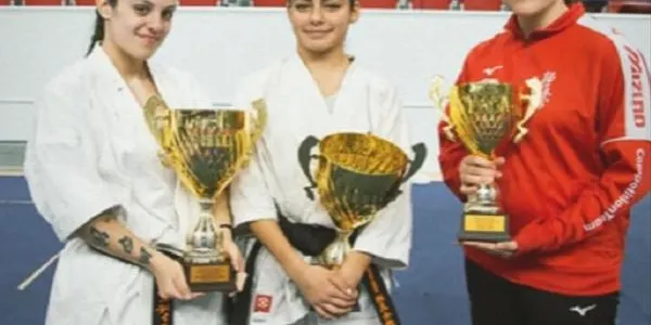 Nariman El Harchaoui i Fiona Margalef regnen a la Copa de França de Kyokushin