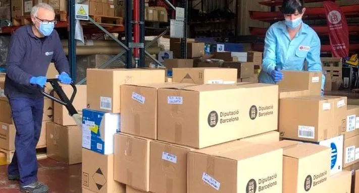 La Diputació distribueix una nova partida de material sanitari entre els ens locals de la província de Barcelona