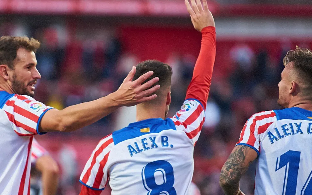 Stuani i Baena lideren la victòria del Girona davant el Cartagena (2-0)