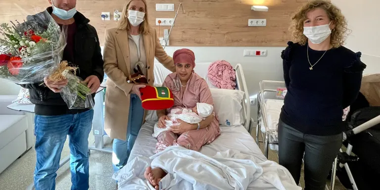 El primer nadó del 2023 de la regió sanitària neix al Pius Hospital