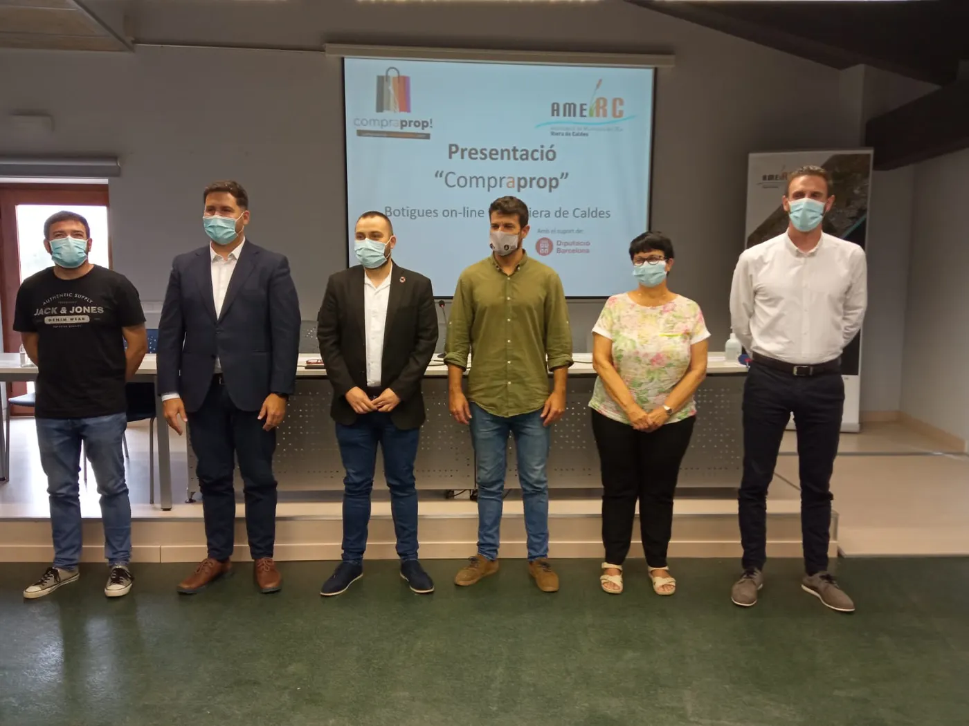 Neix Compraprop, una botiga en línia per comprar a comerços de proximitat dels municipis de l’Eix de la Riera de Caldes