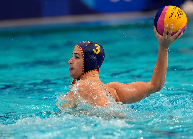La selecció de waterpolo cau a l’últim instant de les semifinals