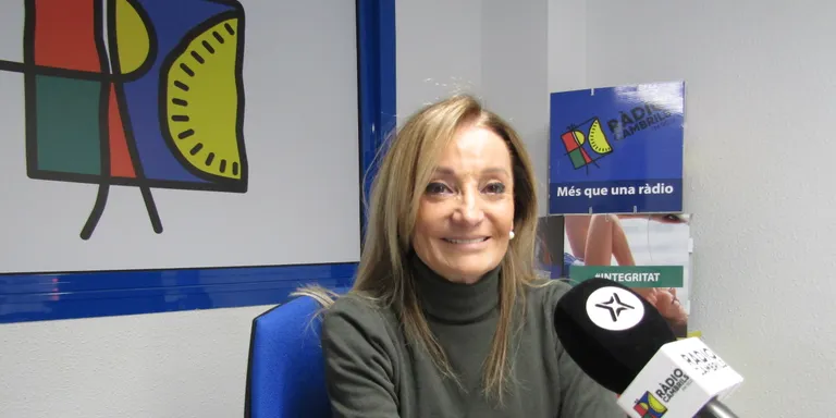 Isabel Segarra: “La principal prioritat del govern hauria de ser la modernització de Cambrils”