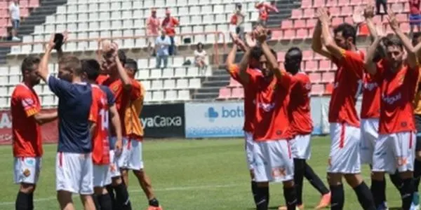 El Nàstic s’imposa per 2 a 1 a l’Oviedo en l’anada de l’eliminatòria per ser Campió de la 2B