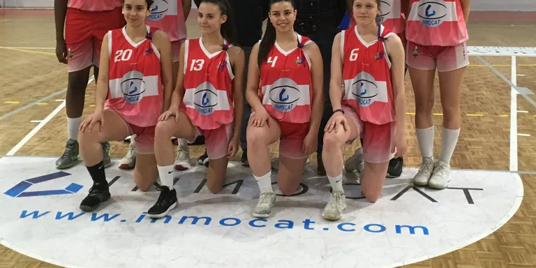 El sots-25 femení i el sènior masculí de la UER Pineda, han quedat 1rs classificats a la finalització d'aquesta temporada