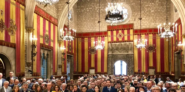 Uns 400 alcaldes demanen un judici "just i imparcial" per als líders independentistes
