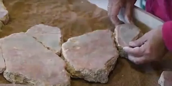 La Vil·la dels Munts d'Altafulla recupera les pintures del sostre i de les parts superiors de parets de diverses estances