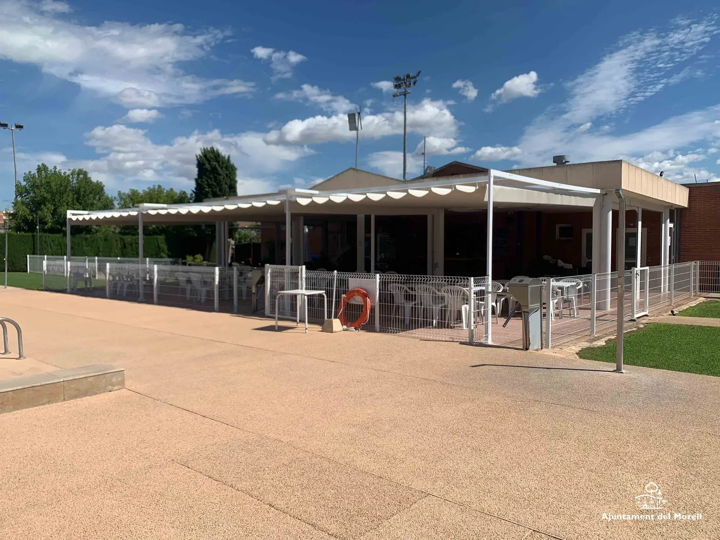 El bar de les piscines, més a prop de reobrir