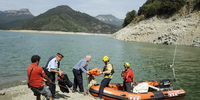 La unitat subaquàtica dels Mossos d’Esquadra ha localitzat dos cossos dins el pantà de Susqueda