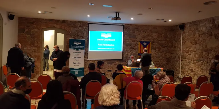Es crea a Caldes un grup impulsor del Debat Constituent